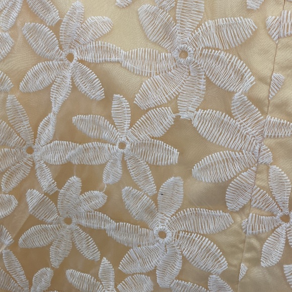 Luii Yellow Daisy Spring Jacket. Size Small. NEW with Tags. - Picture 10 of 11